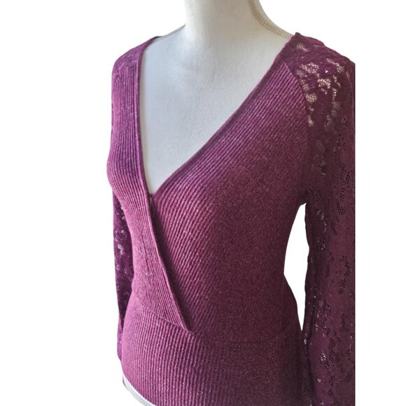 NWT Anthropologie Lace-Sleeve Sweater Top Size Small - Picture 3 of 7
